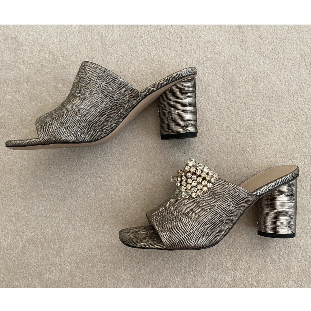 STUART WEITZMAN PLEATED RHINESTONE METALLIC SANDALS